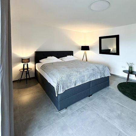 Si-View Doppelzimmer Mit Balkon Zimmer 1 - Hotel سيغن المظهر الخارجي الصورة