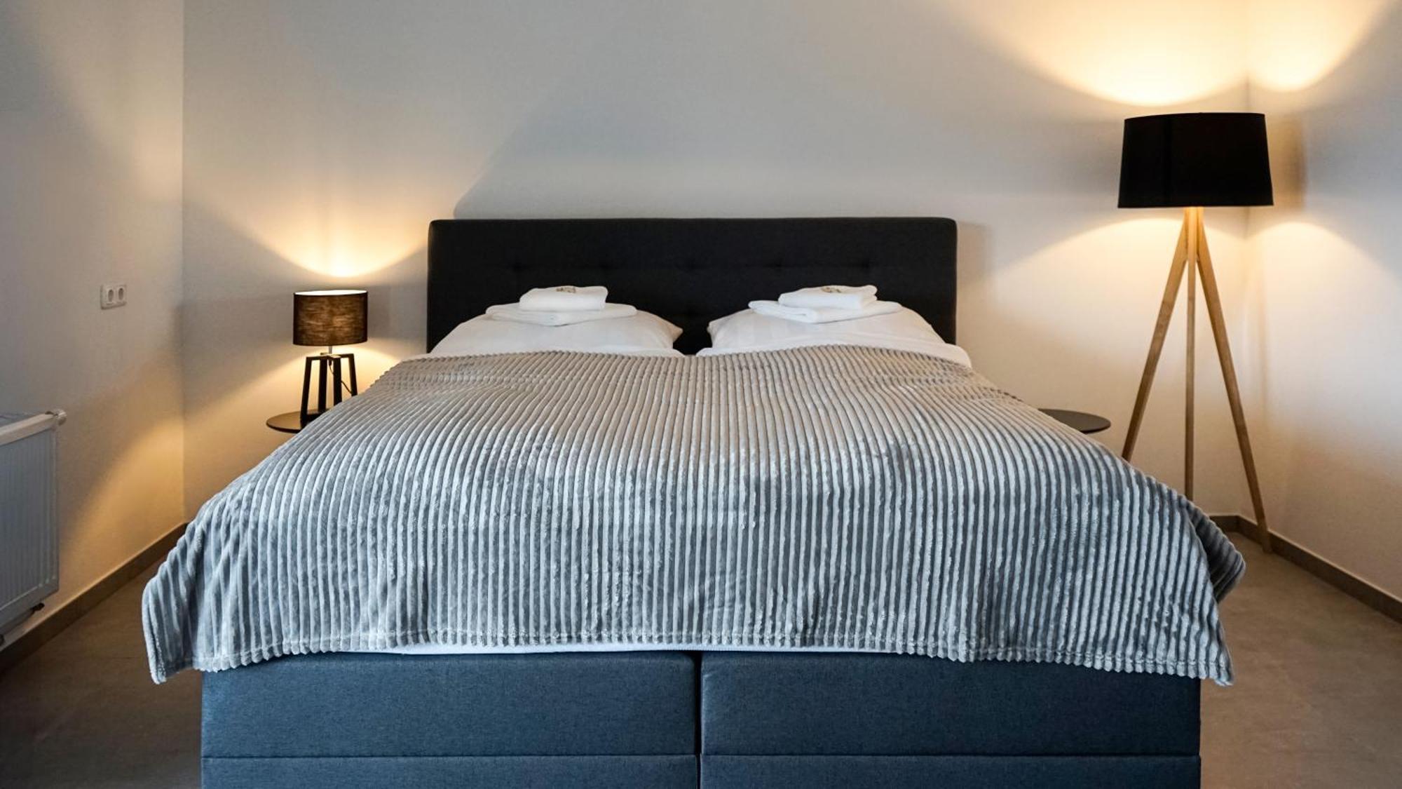 Si-View Doppelzimmer Mit Balkon Zimmer 1 - Hotel سيغن المظهر الخارجي الصورة