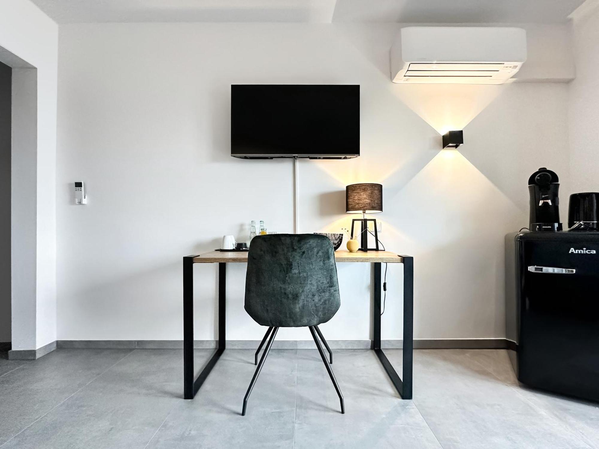 Si-View Doppelzimmer Mit Balkon Zimmer 1 - Hotel سيغن المظهر الخارجي الصورة